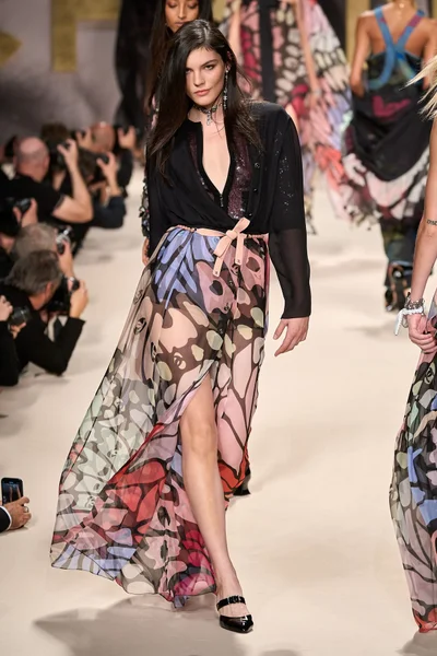 Look 67